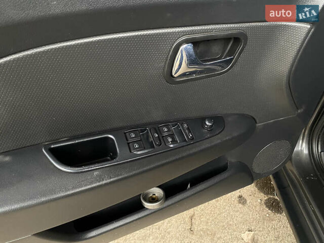 Сірий ЗАЗ Форза, об'ємом двигуна 1.5 л та пробігом 200 тис. км за 2150 $, фото 14 на Automoto.ua