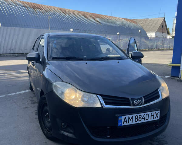 Серый ЗАЗ Форза, объемом двигателя 1.5 л и пробегом 239 тыс. км за 2300 $, фото 1 на Automoto.ua