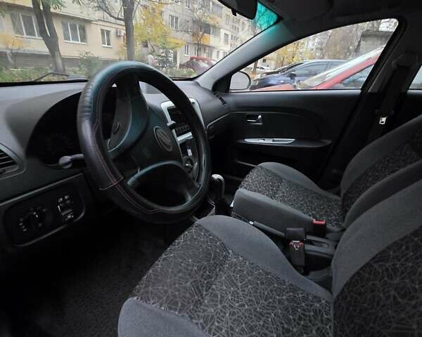 Серый ЗАЗ Форза, объемом двигателя 1.5 л и пробегом 114 тыс. км за 3200 $, фото 3 на Automoto.ua