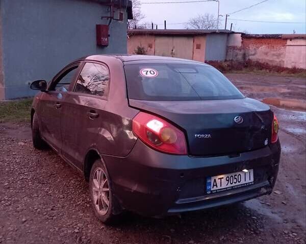 Серый ЗАЗ Форза, объемом двигателя 1.5 л и пробегом 200 тыс. км за 1300 $, фото 6 на Automoto.ua