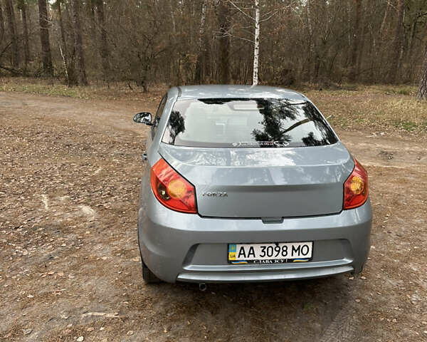 Серый ЗАЗ Форза, объемом двигателя 1.5 л и пробегом 170 тыс. км за 2200 $, фото 4 на Automoto.ua