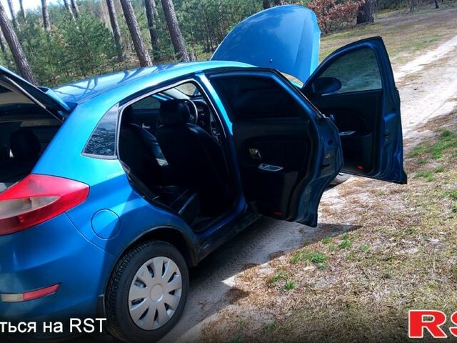 Синий ЗАЗ Форза, объемом двигателя 1.6 л и пробегом 220 тыс. км за 1500 $, фото 10 на Automoto.ua