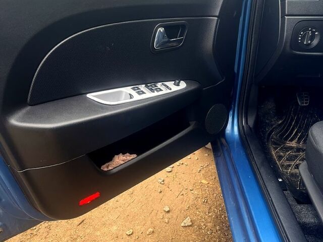 Синий ЗАЗ Форза, объемом двигателя 1.5 л и пробегом 262 тыс. км за 3100 $, фото 8 на Automoto.ua