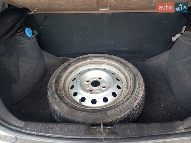 Зелений ЗАЗ Форза, об'ємом двигуна 1.5 л та пробігом 121 тис. км за 3800 $, фото 7 на Automoto.ua
