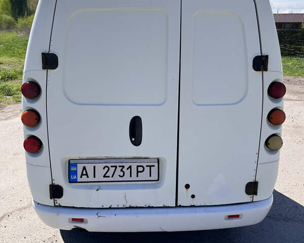 Белый ЗАЗ Lanos Cargo, объемом двигателя 1.5 л и пробегом 333 тыс. км за 1500 $, фото 9 на Automoto.ua