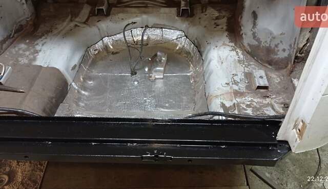 Белый ЗАЗ Lanos Cargo, объемом двигателя 1.5 л и пробегом 310 тыс. км за 2000 $, фото 4 на Automoto.ua