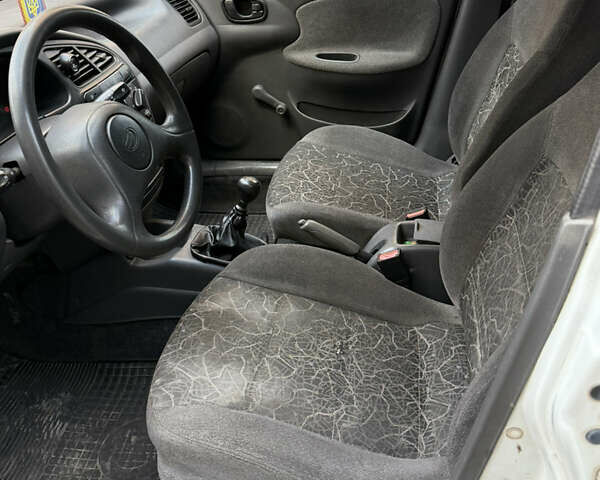 Белый ЗАЗ Lanos Cargo, объемом двигателя 1.5 л и пробегом 184 тыс. км за 2200 $, фото 6 на Automoto.ua