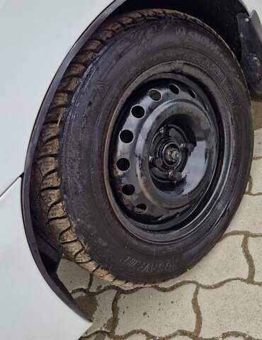 Белый ЗАЗ Lanos Cargo, объемом двигателя 1.5 л и пробегом 350 тыс. км за 1950 $, фото 5 на Automoto.ua