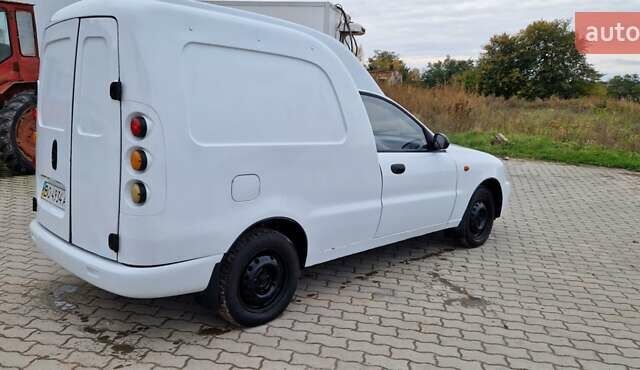Белый ЗАЗ Lanos Cargo, объемом двигателя 1.5 л и пробегом 350 тыс. км за 1950 $, фото 4 на Automoto.ua