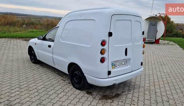 Белый ЗАЗ Lanos Cargo, объемом двигателя 1.5 л и пробегом 350 тыс. км за 1950 $, фото 3 на Automoto.ua