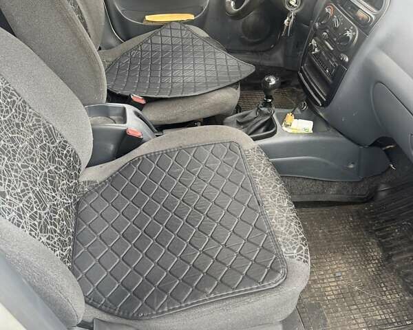 Белый ЗАЗ Lanos Cargo, объемом двигателя 1.5 л и пробегом 173 тыс. км за 1900 $, фото 9 на Automoto.ua
