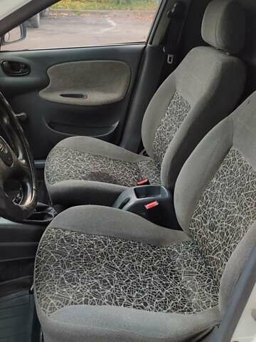 ЗАЗ Lanos Cargo 2011 у Тернополі на Automoto.ua Білий ЗАЗ Lanos Cargo, об'ємом двигуна 1.5 л та пробігом 155 тис. км за 2400 $, фото 3 на Automoto.ua