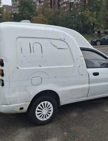 ЗАЗ Lanos Cargo 2012 в Киеве на Automoto.ua Белый ЗАЗ Lanos Cargo, объемом двигателя 1.5 л и пробегом 270 тыс. км за 2200 $, фото 5 на Automoto.ua