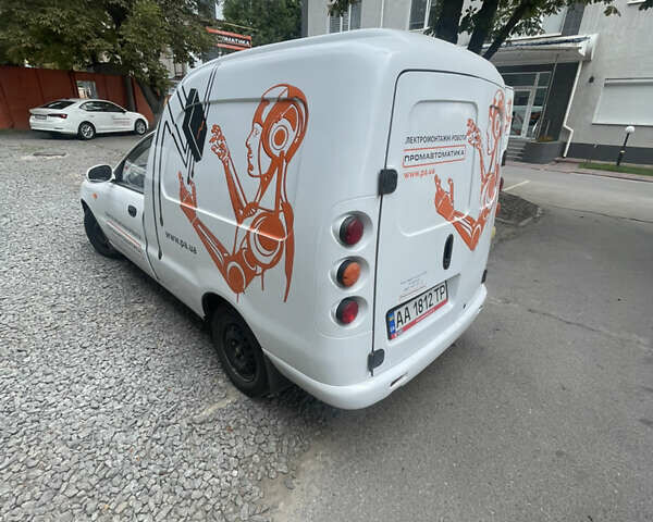 Белый ЗАЗ Lanos Cargo, объемом двигателя 1.5 л и пробегом 236 тыс. км за 2200 $, фото 7 на Automoto.ua