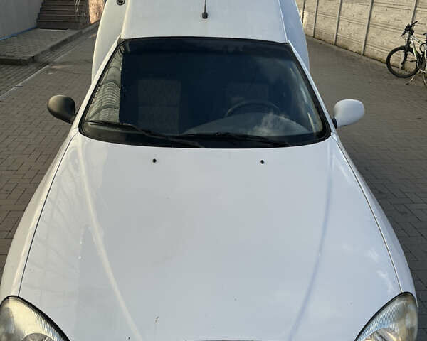 ЗАЗ Lanos Cargo 2013 у Житомирі на Automoto.ua Білий ЗАЗ Lanos Cargo, об'ємом двигуна 1.5 л та пробігом 500 тис. км за 2150 $, фото 2 на Automoto.ua