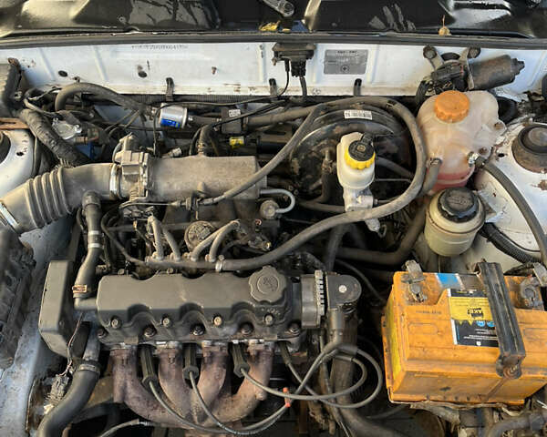 ЗАЗ Lanos Cargo 2013 у Житомирі на Automoto.ua Білий ЗАЗ Lanos Cargo, об'ємом двигуна 1.5 л та пробігом 500 тис. км за 2150 $, фото 6 на Automoto.ua