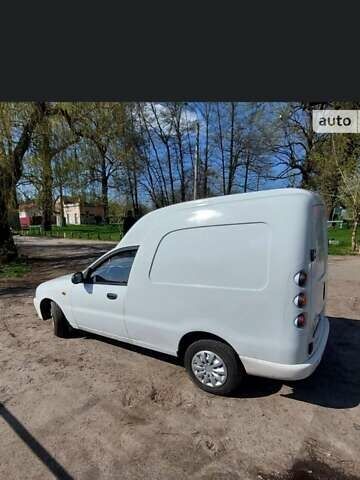 Белый ЗАЗ Lanos Cargo, объемом двигателя 1.5 л и пробегом 280 тыс. км за 2000 $, фото 1 на Automoto.ua