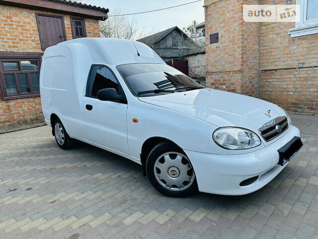 Білий ЗАЗ Lanos Cargo, об'ємом двигуна 1.5 л та пробігом 45 тис. км за 4500 $, фото 3 на Automoto.ua