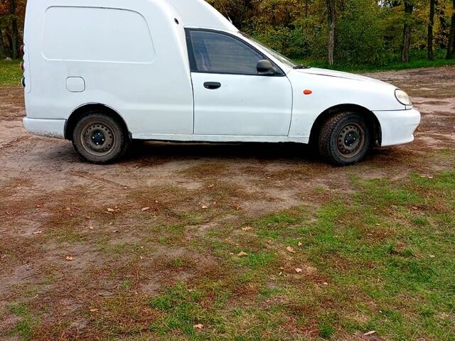 Белый ЗАЗ Ланос Пикап, объемом двигателя 1.5 л и пробегом 0 тыс. км за 2999 $, фото 6 на Automoto.ua