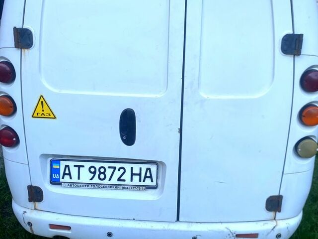 Белый ЗАЗ Ланос Пикап, объемом двигателя 1.5 л и пробегом 340 тыс. км за 700 $, фото 2 на Automoto.ua