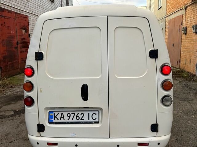 Белый ЗАЗ Ланос Пикап, объемом двигателя 1.5 л и пробегом 184 тыс. км за 2200 $, фото 2 на Automoto.ua