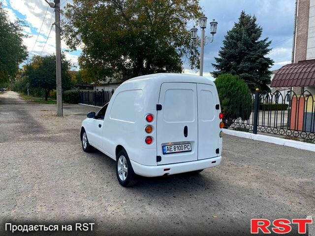 Белый ЗАЗ Ланос Пикап, объемом двигателя 1.5 л и пробегом 180 тыс. км за 3500 $, фото 11 на Automoto.ua