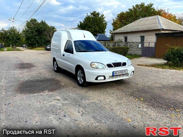 Белый ЗАЗ Ланос Пикап, объемом двигателя 1.5 л и пробегом 180 тыс. км за 3500 $, фото 3 на Automoto.ua