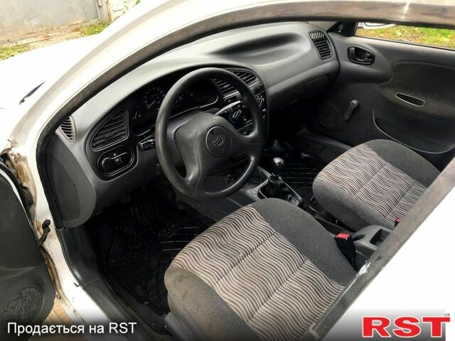 Білий ЗАЗ Ланос Пікап, об'ємом двигуна 1.5 л та пробігом 76 тис. км за 3500 $, фото 7 на Automoto.ua