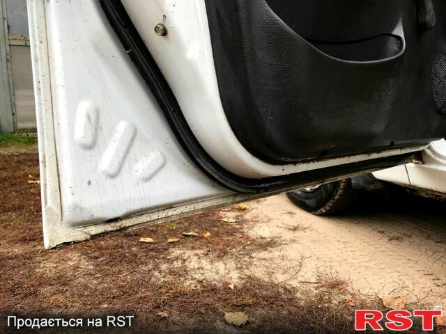 Білий ЗАЗ Ланос Пікап, об'ємом двигуна 1.5 л та пробігом 76 тис. км за 3500 $, фото 6 на Automoto.ua