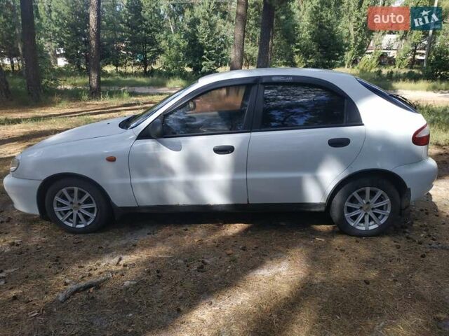 Белый ЗАЗ Ланос, объемом двигателя 1.5 л и пробегом 163 тыс. км за 1750 $, фото 5 на Automoto.ua