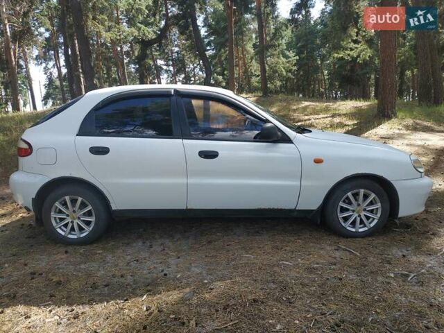 Белый ЗАЗ Ланос, объемом двигателя 1.5 л и пробегом 163 тыс. км за 1750 $, фото 2 на Automoto.ua