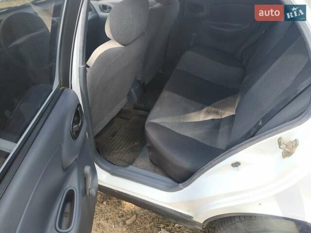 Белый ЗАЗ Ланос, объемом двигателя 1.5 л и пробегом 163 тыс. км за 1750 $, фото 14 на Automoto.ua