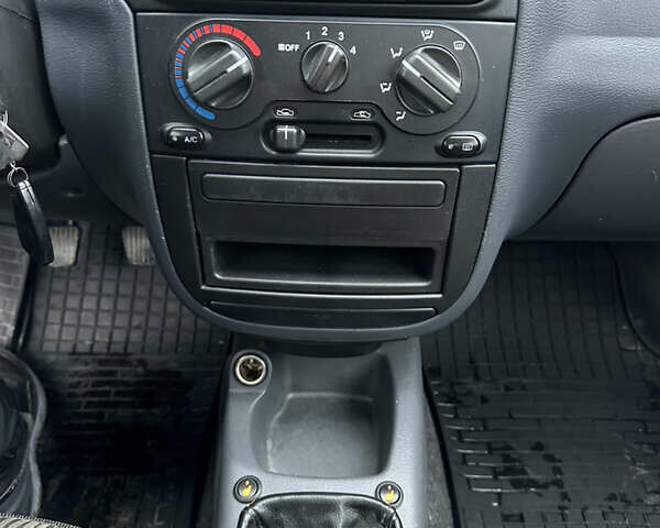 Білий ЗАЗ Ланос, об'ємом двигуна 1.5 л та пробігом 280 тис. км за 2300 $, фото 26 на Automoto.ua