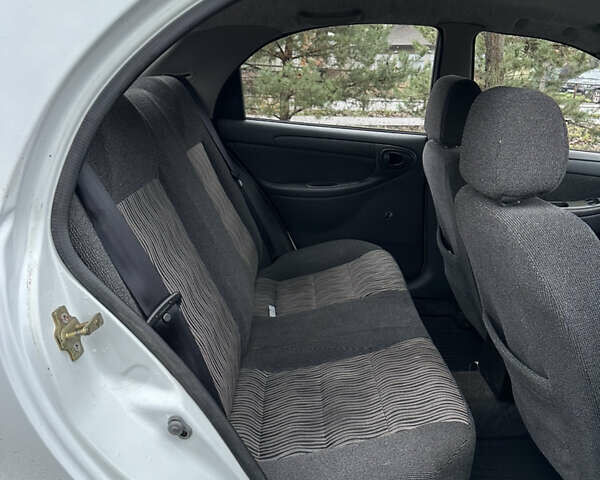 Білий ЗАЗ Ланос, об'ємом двигуна 1.5 л та пробігом 280 тис. км за 2300 $, фото 22 на Automoto.ua