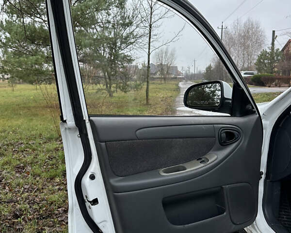 Білий ЗАЗ Ланос, об'ємом двигуна 1.5 л та пробігом 280 тис. км за 2300 $, фото 14 на Automoto.ua