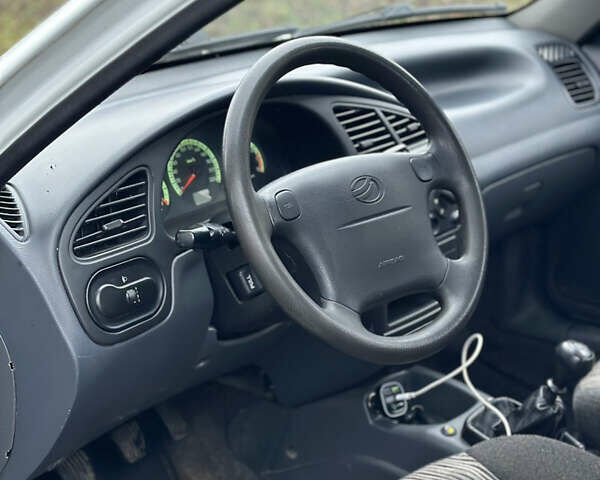 Білий ЗАЗ Ланос, об'ємом двигуна 1.5 л та пробігом 280 тис. км за 2300 $, фото 24 на Automoto.ua