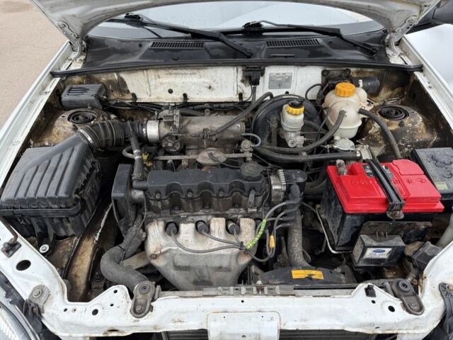 Білий ЗАЗ Ланос, об'ємом двигуна 1.5 л та пробігом 360 тис. км за 2200 $, фото 6 на Automoto.ua