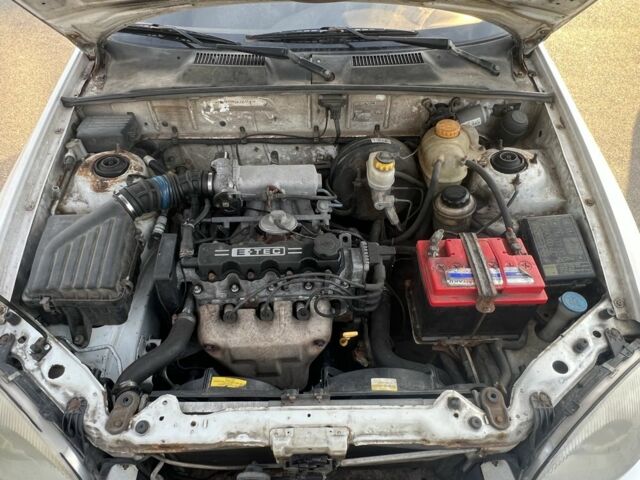 Белый ЗАЗ Ланос, объемом двигателя 1.5 л и пробегом 156 тыс. км за 2200 $, фото 6 на Automoto.ua