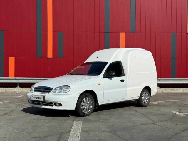 Білий ЗАЗ Ланос, об'ємом двигуна 1.5 л та пробігом 149 тис. км за 2290 $, фото 3 на Automoto.ua