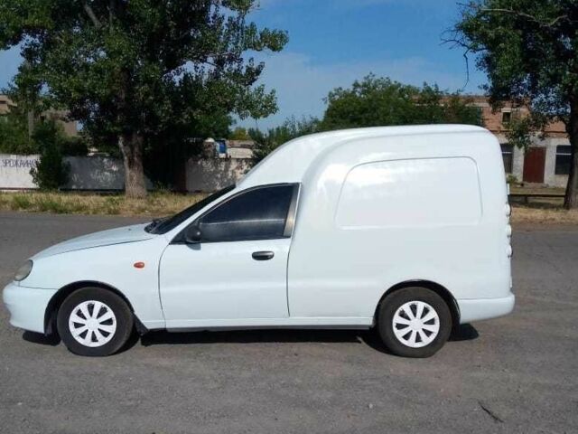 Белый ЗАЗ Ланос, объемом двигателя 1.5 л и пробегом 250 тыс. км за 1600 $, фото 6 на Automoto.ua