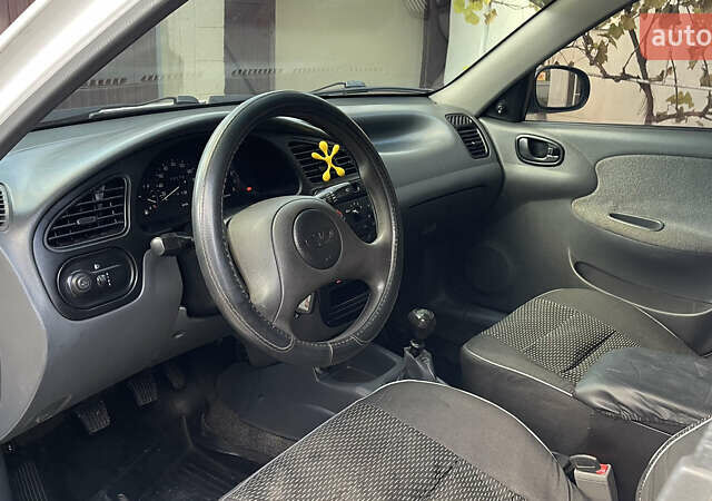 Белый ЗАЗ Ланос, объемом двигателя 1.5 л и пробегом 185 тыс. км за 2300 $, фото 9 на Automoto.ua