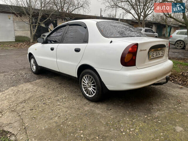 Білий ЗАЗ Ланос, об'ємом двигуна 1.5 л та пробігом 259 тис. км за 2400 $, фото 6 на Automoto.ua
