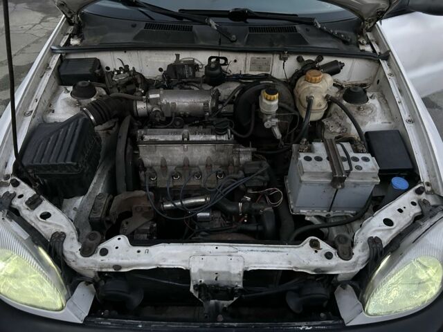 Білий ЗАЗ Ланос, об'ємом двигуна 1.3 л та пробігом 168 тис. км за 1500 $, фото 2 на Automoto.ua