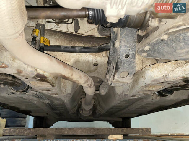 Білий ЗАЗ Ланос, об'ємом двигуна 1.5 л та пробігом 259 тис. км за 2400 $, фото 15 на Automoto.ua