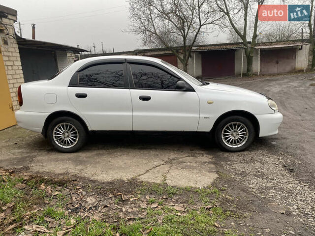 Білий ЗАЗ Ланос, об'ємом двигуна 1.5 л та пробігом 259 тис. км за 2400 $, фото 3 на Automoto.ua