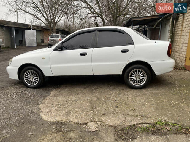 Білий ЗАЗ Ланос, об'ємом двигуна 1.5 л та пробігом 259 тис. км за 2400 $, фото 7 на Automoto.ua