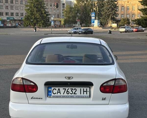 Білий ЗАЗ Ланос, об'ємом двигуна 1.39 л та пробігом 150 тис. км за 2200 $, фото 3 на Automoto.ua