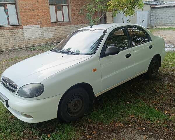 ЗАЗ Ланос 2010 в Харькове на Automoto.ua Белый ЗАЗ Ланос, объемом двигателя 1.5 л и пробегом 160 тыс. км за 2200 $, фото 5 на Automoto.ua