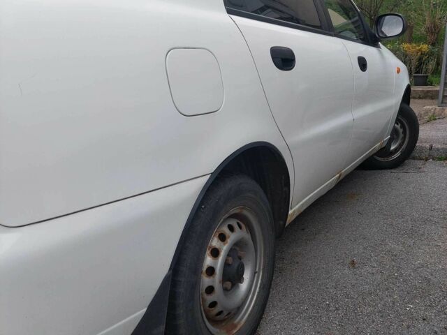 Білий ЗАЗ Ланос, об'ємом двигуна 0 л та пробігом 126 тис. км за 200 $, фото 5 на Automoto.ua