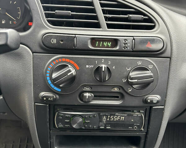 Білий ЗАЗ Ланос, об'ємом двигуна 1.5 л та пробігом 272 тис. км за 1450 $, фото 3 на Automoto.ua